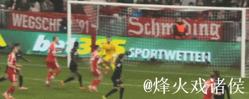 4场3球!就在凌晨,拜仁17岁小将改写欧冠71年历 4场3球!就在凌晨,拜仁17岁小将改写欧冠71年历